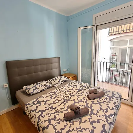 Cozy Apartment In Gracia Barcelona Exterior photo